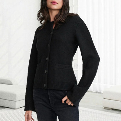 Fanilla™ - Classic Buttoned Cardigan